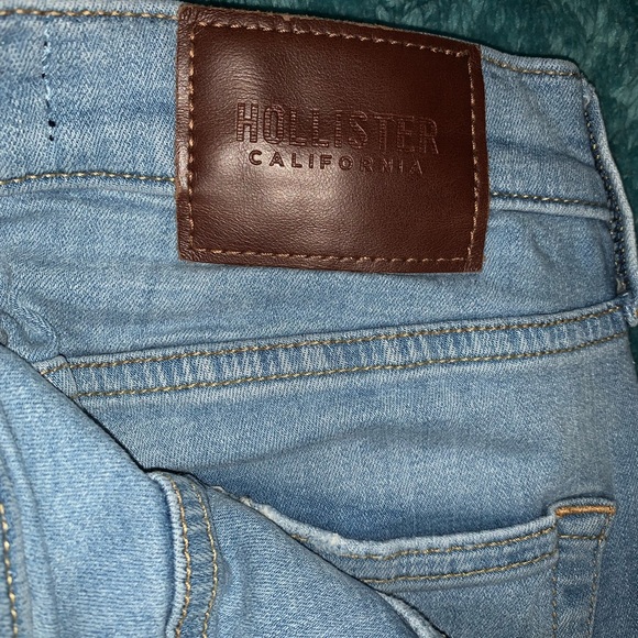 Hollister Ripped jeans - Picture 4 of 4